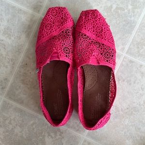 TOMS Classics Persimmon Crochet